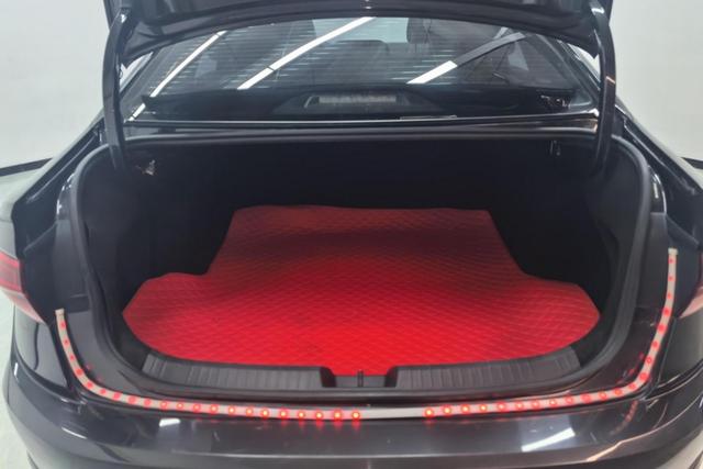 Volkswagen Sagitar id 3785916 из Китая 8