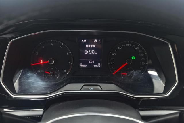 Volkswagen Sagitar id 3785916 из Китая 14