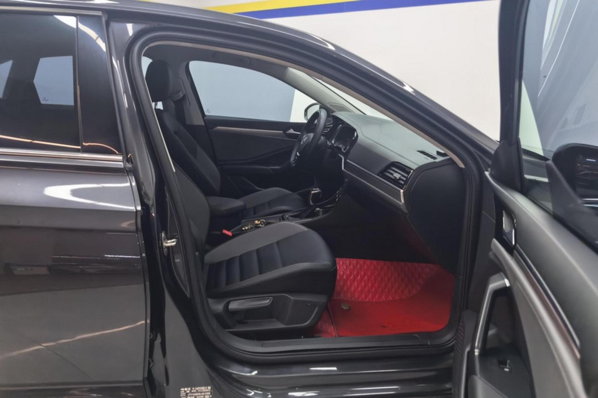 Volkswagen Sagitar 2020 200TSI DSG Comfort VI