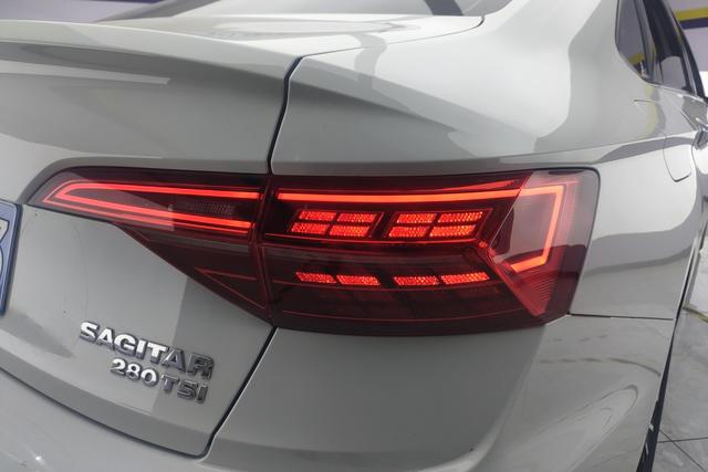 Volkswagen Sagitar 2021 Белый из Китая