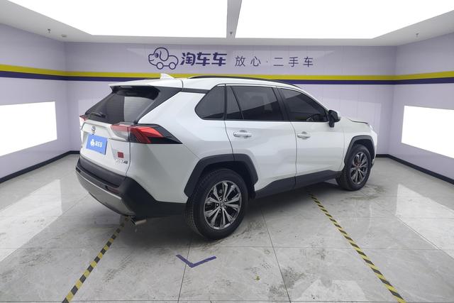 Toyota RAV4 Rongfang 2022 Белый из Китая, фото 2