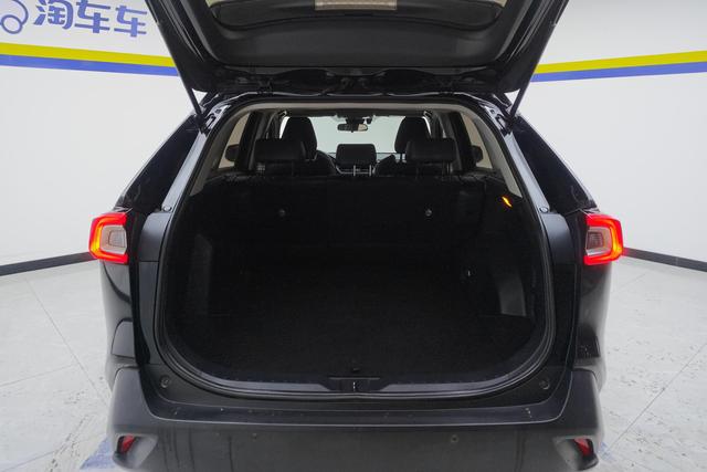 Toyota Wildlander 2020 2.0 L 2 WD — фото 17