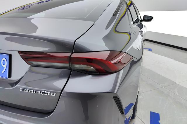 GAC Trumpchi Shadow Leopard id 3840631 из Китая 7