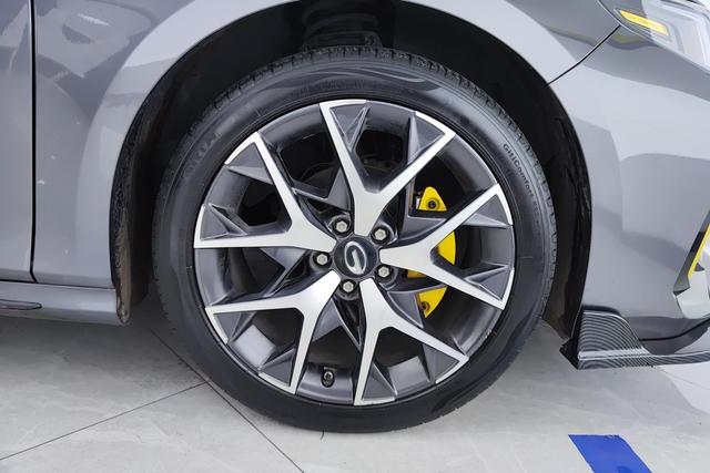 GAC Trumpchi Shadow Leopard id 3840631 из Китая 13