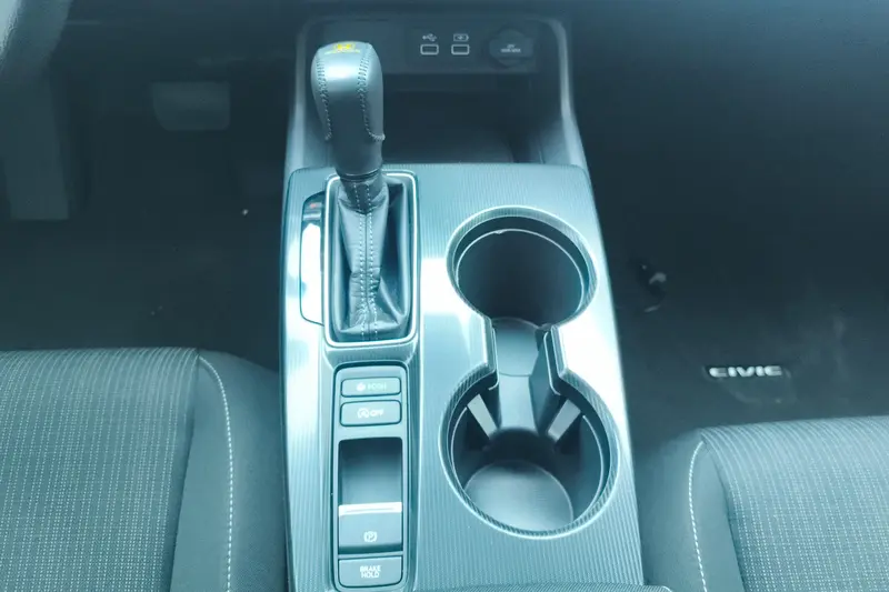 Honda Civic — фото 11