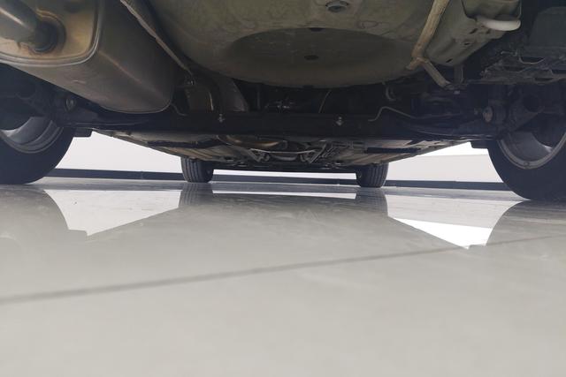 Nissan TIIDA id 3784080 из Китая 12