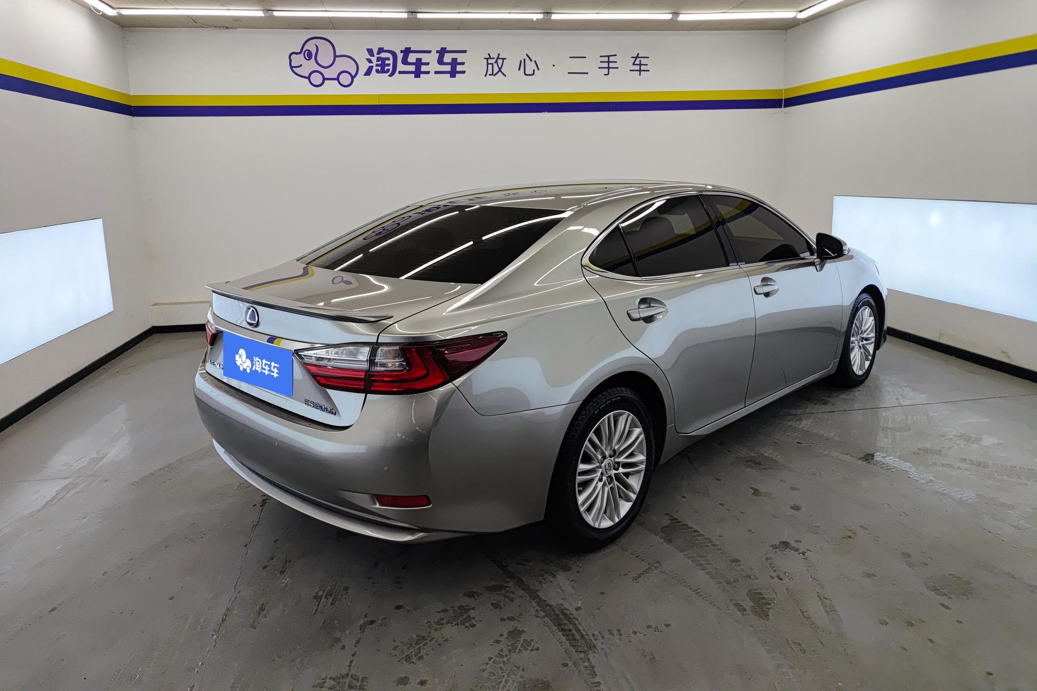 Lexus ES 2015 200 Elite