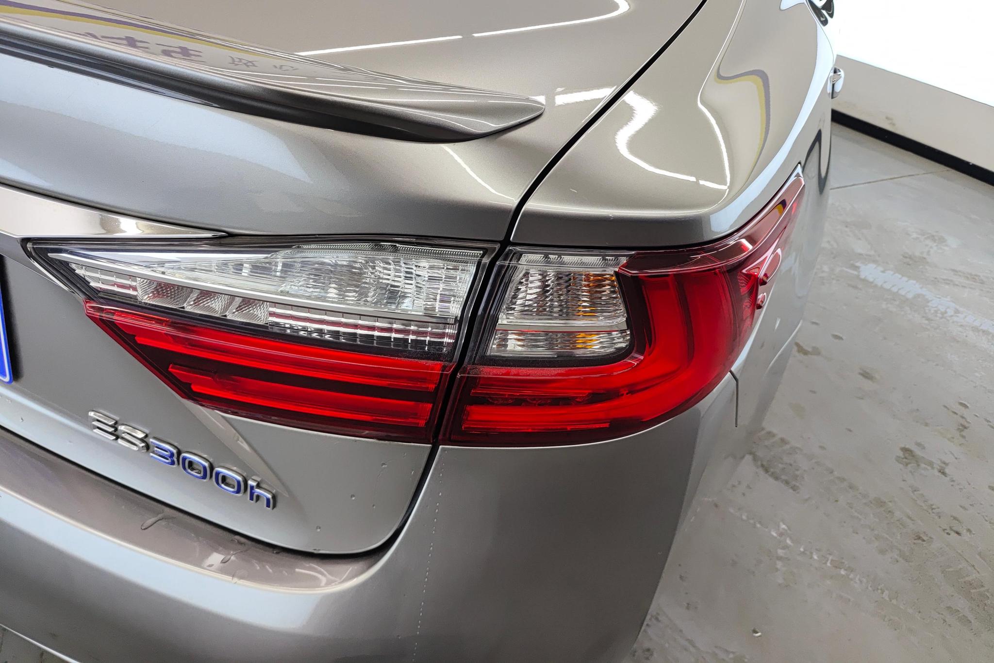 Lexus ES 2015 200 Elite