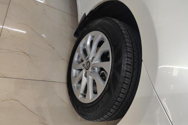 Nissan Xuan Yi id 3782082 из Китая 9