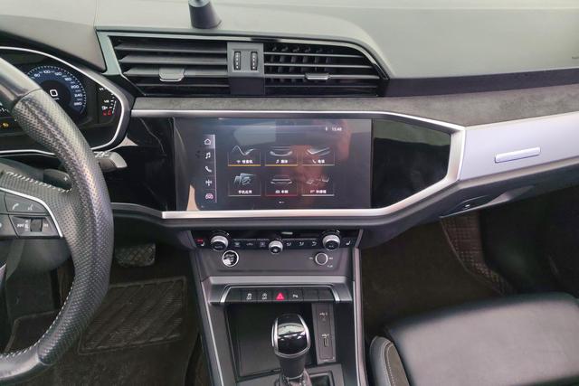 Audi Q3 Sportback 2020 — фото 13