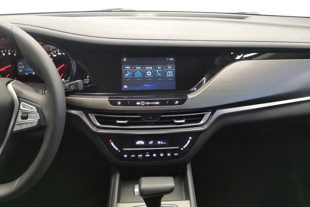 Chang'an CS35 PLUS 2021 Белый из Китая, фото 2