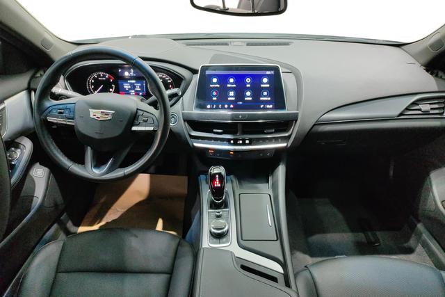 Cadillac CT5 2023 Белый из Китая