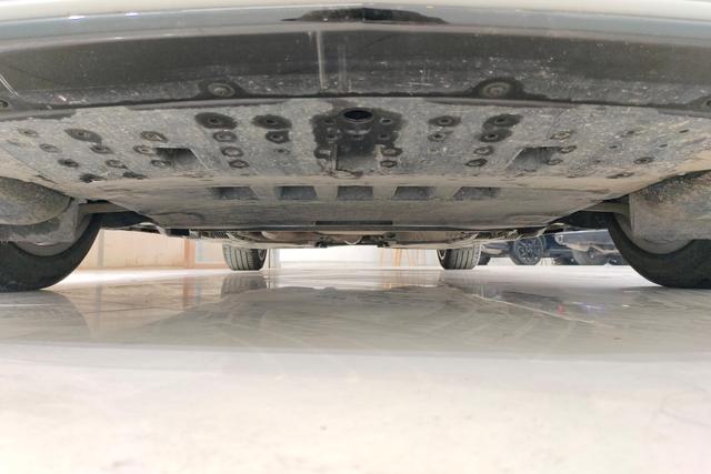 Cadillac CT5 2023 Белый из Китая, фото 3