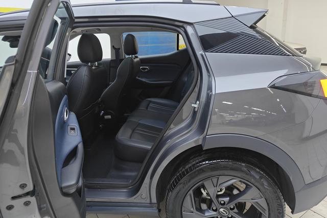 GAC Trumpchi Trumpchi GS3 2023 Темно-серый из Китая