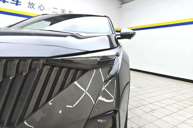 GAC Trumpchi Trumpchi GS3 2023 Темно-серый из Китая, фото 4