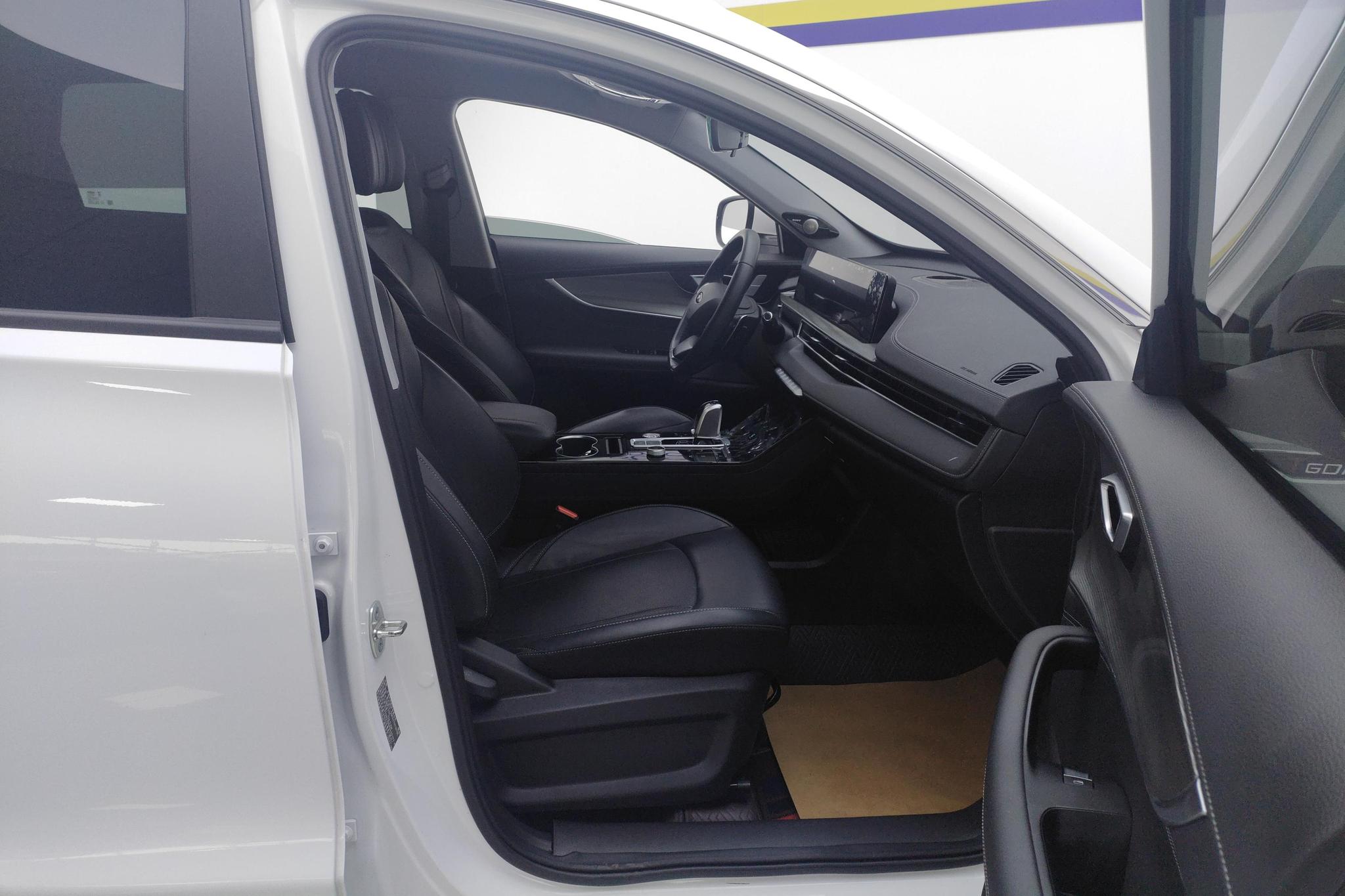 Chery 8 PLUS 2022 290TGDI DCT