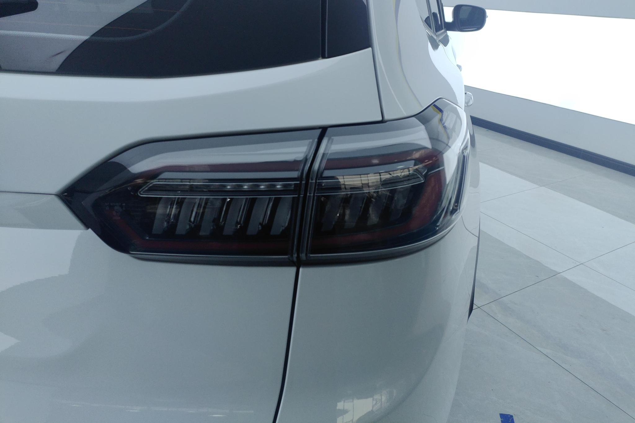Chery 8 PLUS 2022 290TGDI DCT