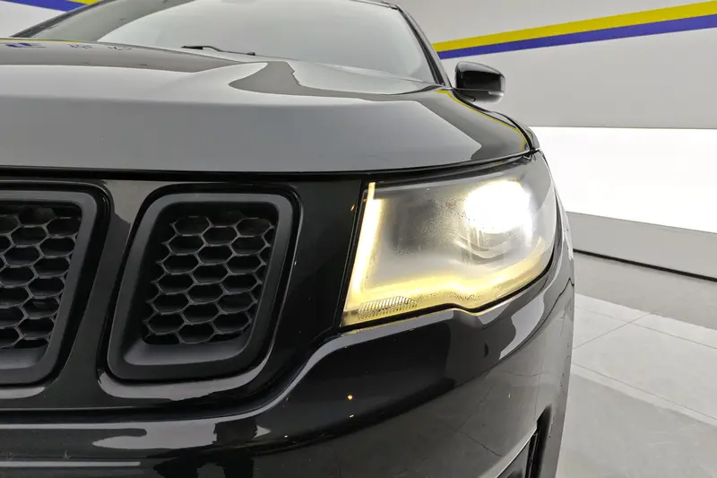 Jeep Compass — фото 4