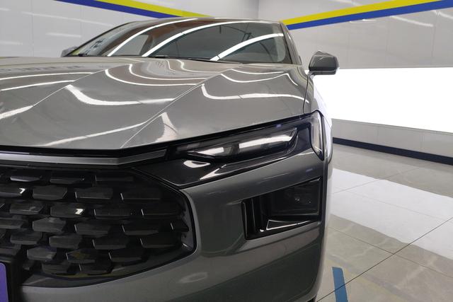 Ford Mondeo 2023 Eco Boost 180 Luxury — фото 4