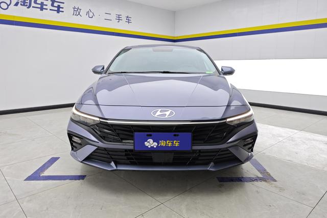 Hyundai Elantra 2023 1.5 L CVT GLX — фото 2