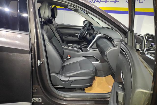 Hyundai Tucson 2023 L 1.5 T DLX 2 WD — фото 15
