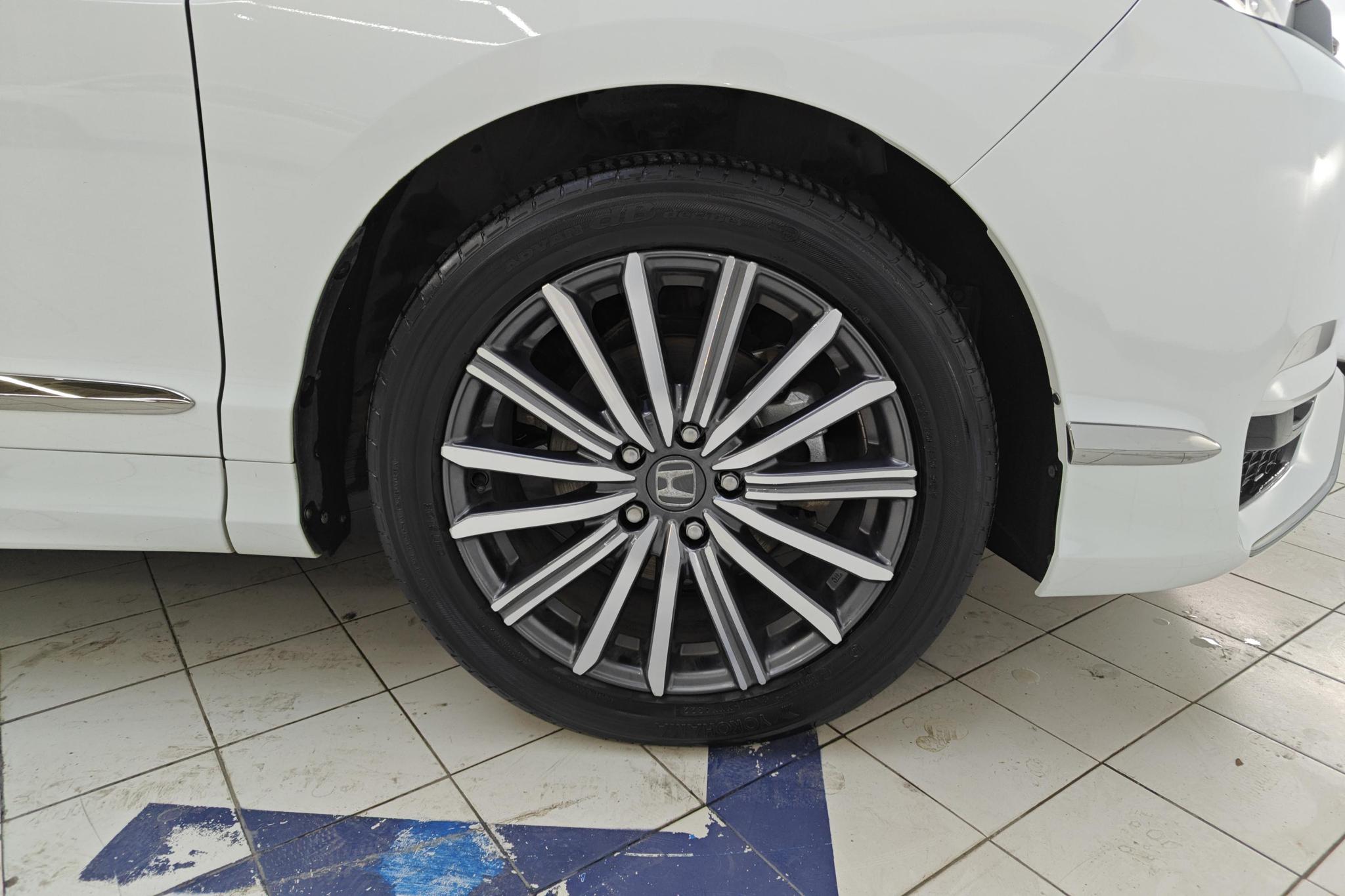 Honda Elysion 2022 2.0L Luxury