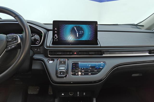 Honda Elysion 2022 2.0 L Hybrid — фото 12