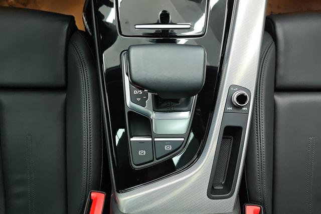 Audi A5 2024 Sportback 40 TFSI — фото 11