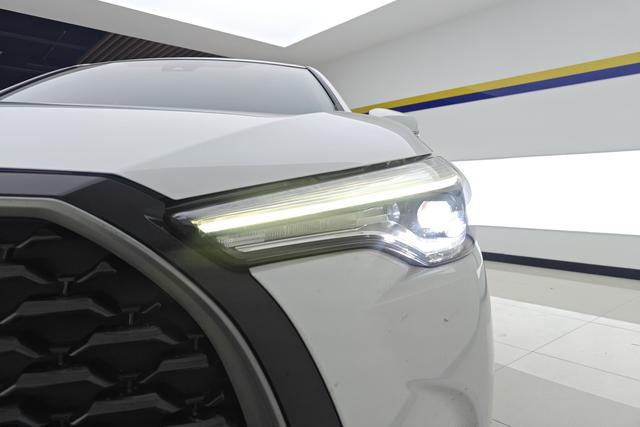 Toyota Corolla Sharp amplifier 2022 Белый из Китая