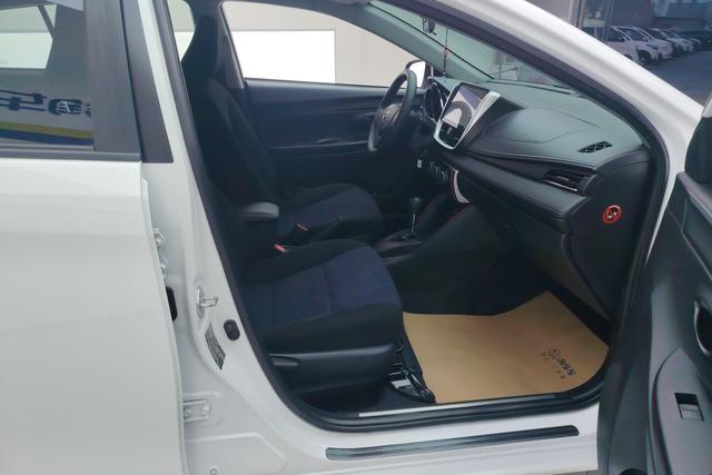 Toyota YARIS L Zhixuan id 3810372 из Китая 11