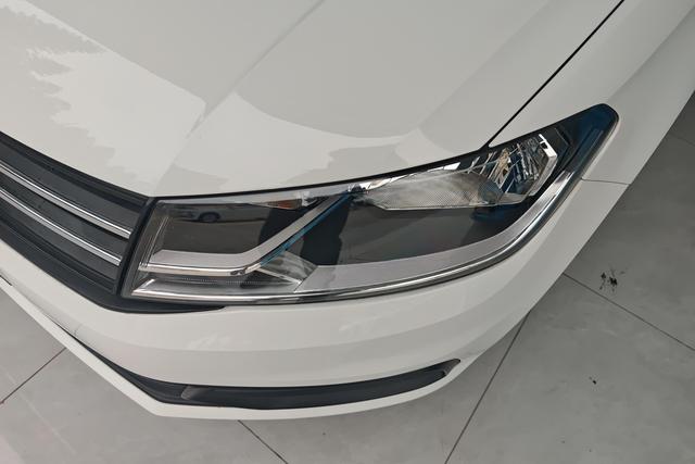 Volkswagen Santana 2019 1.5 L MT VI — фото 4