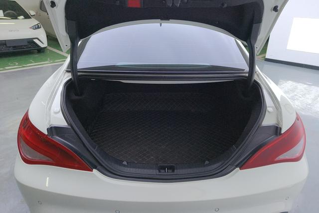 Mercedes-Benz CLA (import) 2018 Белый из Китая, фото 5