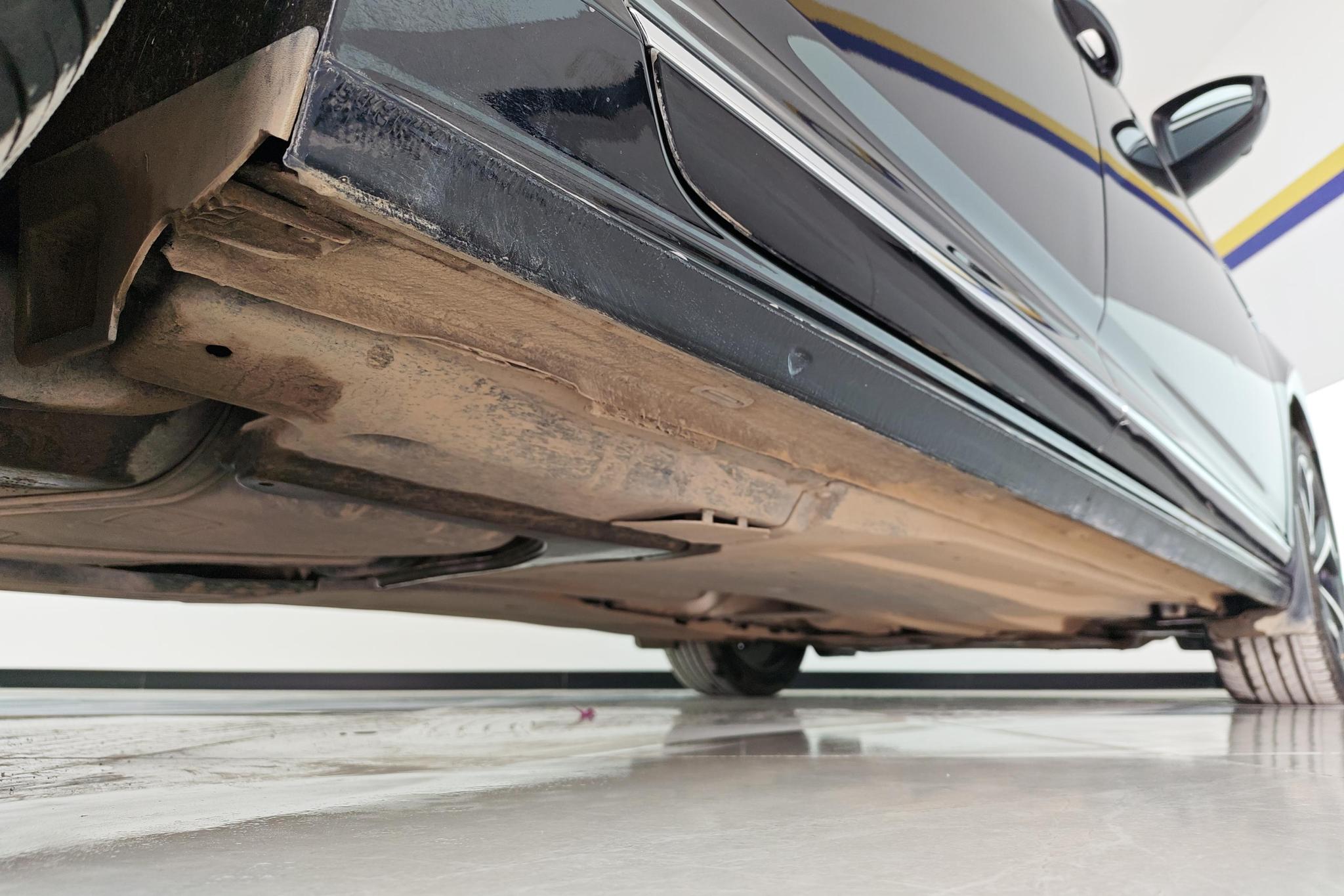 Volkswagen Passat 2023 330TSI Luxury