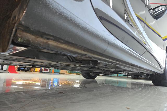 Buick Regal id 3810337 из Китая 17