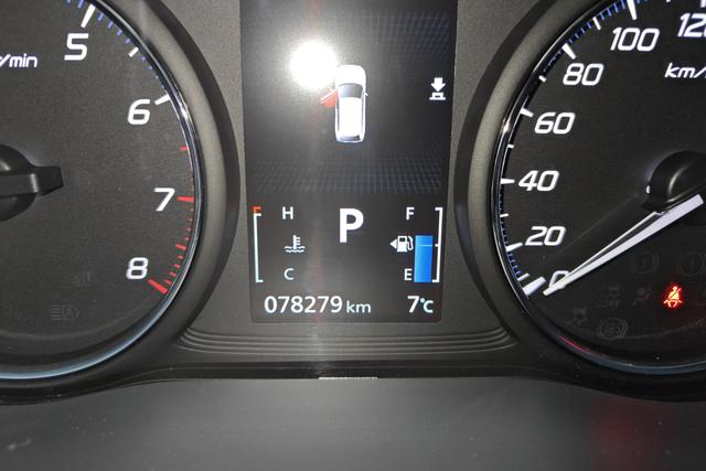 Mitsubishi Outlander 2021 2.4 L 4 WD 7 — фото 13