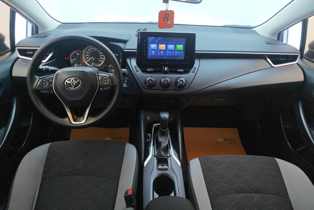 Toyota Corolla 2023 Белый из Китая