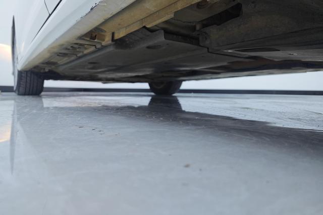 Toyota Corolla id 3840858 из Китая 9