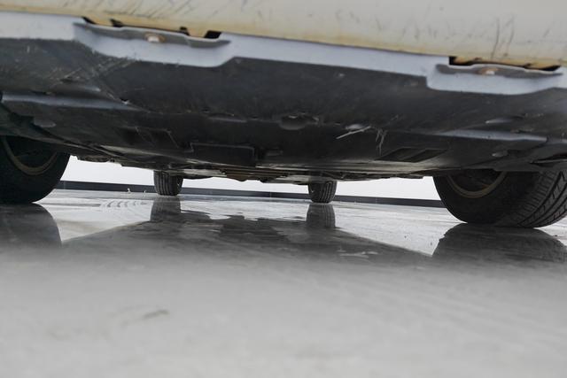 Toyota Corolla id 3840858 из Китая 14