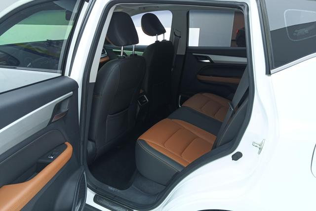 Geely X6 2020 1.4 T CVTPremium — фото 15