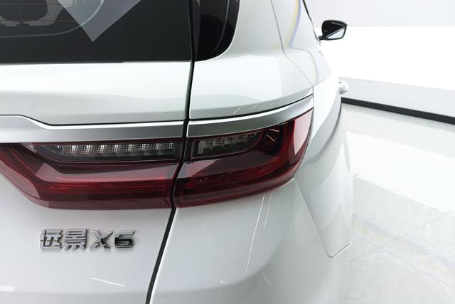 Geely X6 2020 1.4 T CVTPremium — фото 5