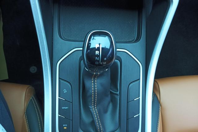 Geely X6 2020 1.4 T CVTPremium — фото 14