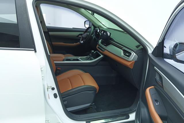 Geely X6 2020 1.4 T CVTPremium — фото 16