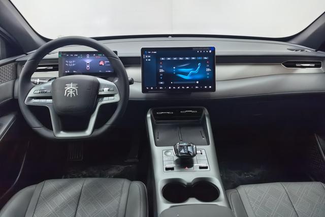 BYD Qin PLUS EV id 3784683 из Китая 10