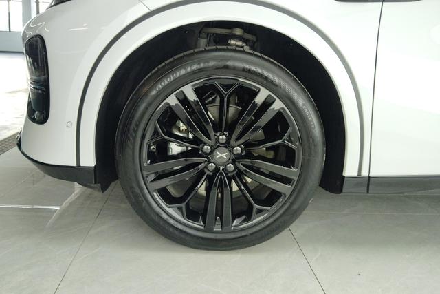 Xiaopeng Motors Xiaopeng G6 2024 Белый из Китая