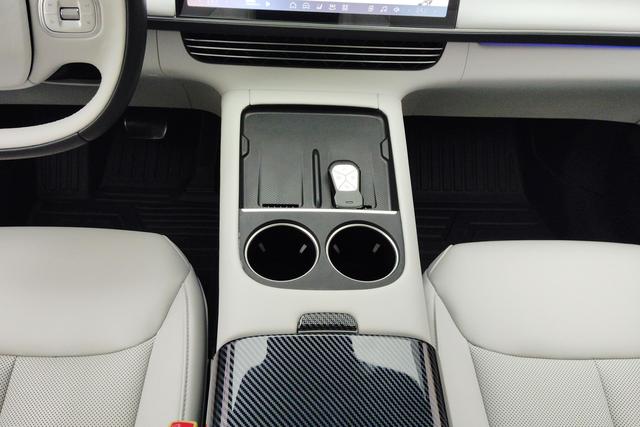 Xiaopeng Motors Xiaopeng G6 2024 Белый из Китая, фото 6