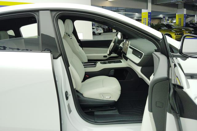 Xiaopeng Motors Xiaopeng G6 id 3804990 из Китая 9