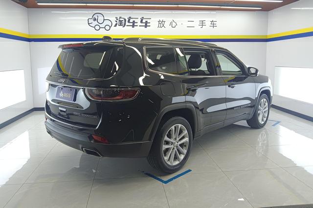 Jeep Grand Commander 2020 2.0 T 2 WD — фото 3
