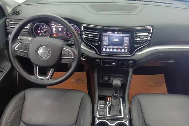 Jeep Grand Commander 2020 2.0 T 2 WD — фото 13