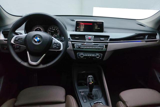 BMW X1 2020 — фото 12