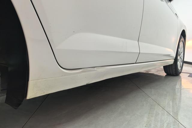 Volkswagen Polo 2021 Белый из Китая, фото 2